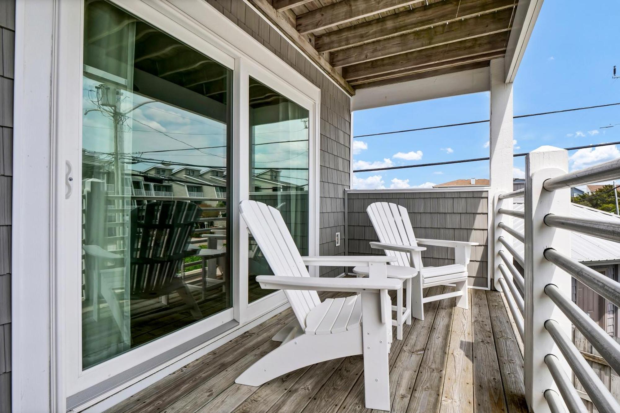 Sandpeddler Inn And Suites Wrightsville Beach Exterior photo